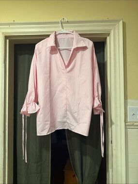 Striped Pink V-Neck Tie-Sleeve Blouse